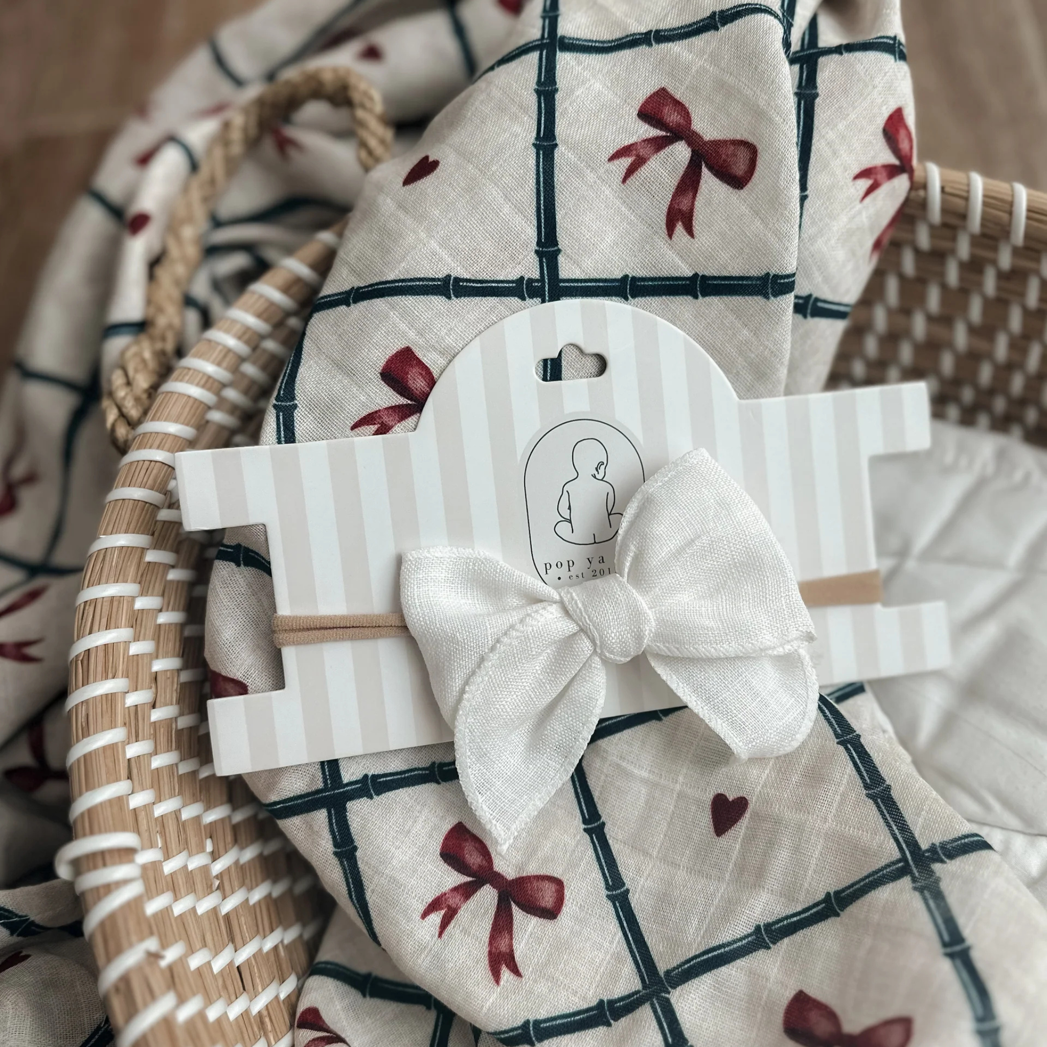 Prairie Linen Baby Bow Headband - White