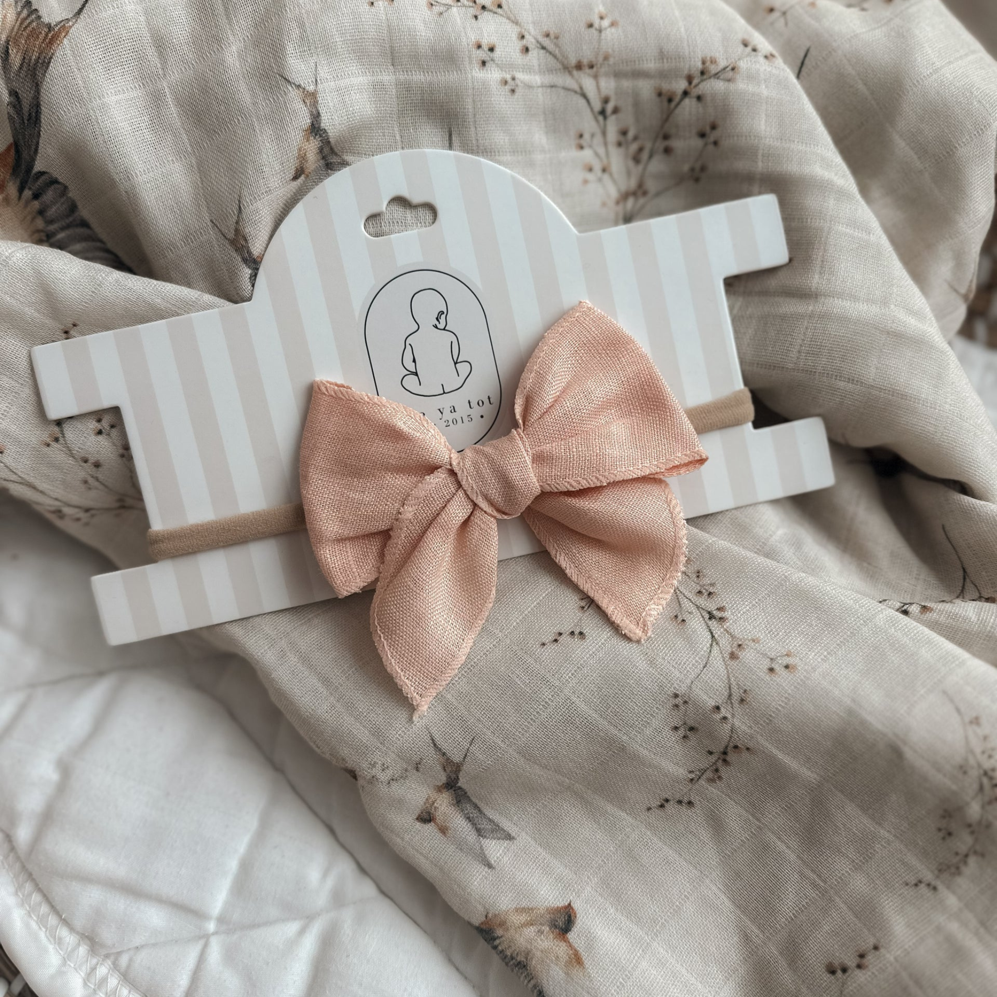 Prairie Linen Baby Bow Headband - Blush